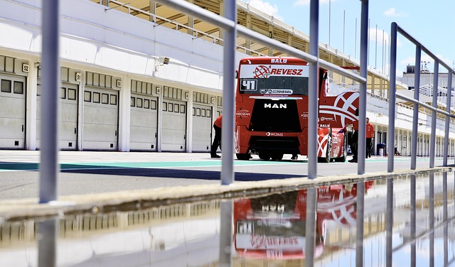 但依旧保持 但依旧保持