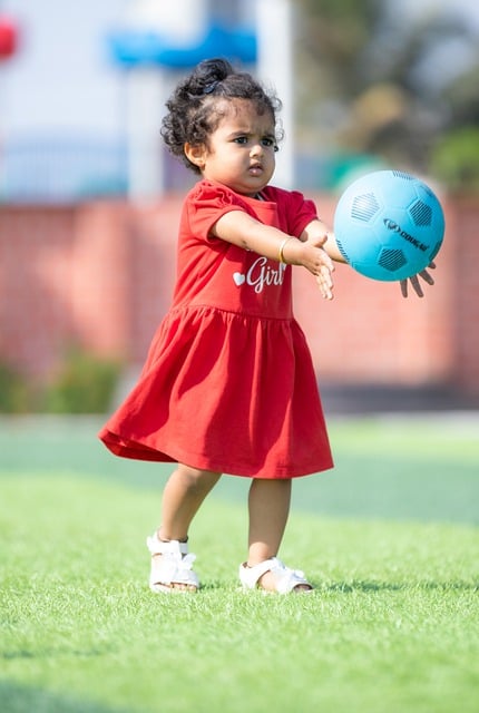 一切尽在不 一切尽在不