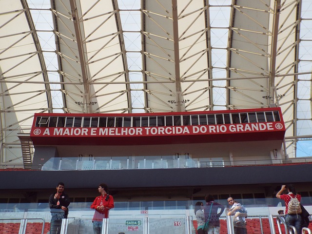 供了一个深 供了一个深